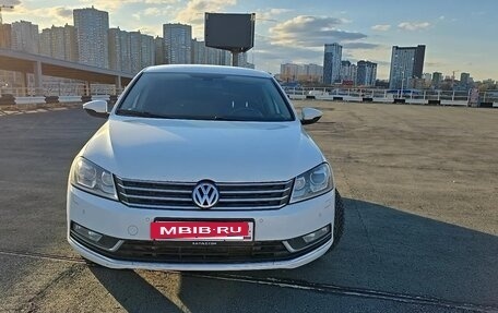 Volkswagen Passat B7, 2011 год, 959 000 рублей, 2 фотография