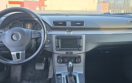 Volkswagen Passat B7, 2011 год, 959 000 рублей, 12 фотография