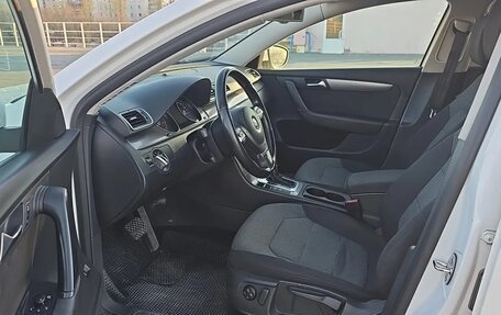 Volkswagen Passat B7, 2011 год, 959 000 рублей, 9 фотография