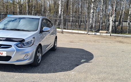 Hyundai Solaris II рестайлинг, 2012 год, 720 000 рублей, 1 фотография