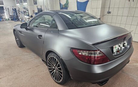 Mercedes-Benz SLK-Класс, 2011 год, 2 450 000 рублей, 17 фотография