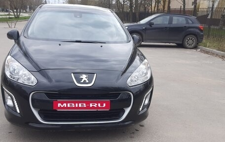 Peugeot 308 II, 2012 год, 550 000 рублей, 3 фотография