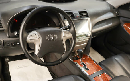Toyota Camry, 2007 год, 969 000 рублей, 9 фотография