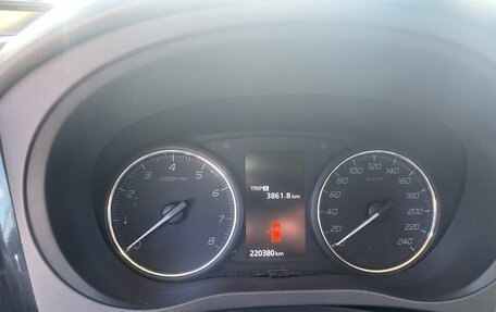 Mitsubishi Outlander III рестайлинг 3, 2016 год, 1 500 000 рублей, 7 фотография