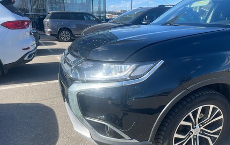 Mitsubishi Outlander III рестайлинг 3, 2016 год, 1 500 000 рублей, 8 фотография