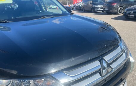 Mitsubishi Outlander III рестайлинг 3, 2016 год, 1 500 000 рублей, 11 фотография