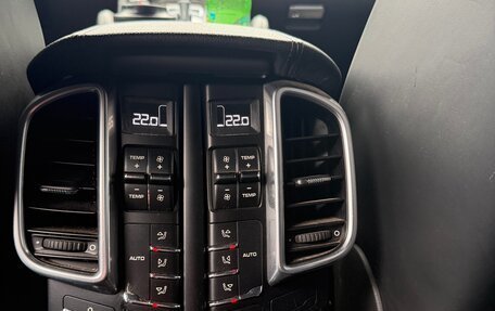 Porsche Cayenne III, 2013 год, 2 900 000 рублей, 11 фотография