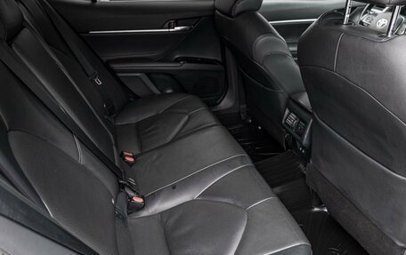 Toyota Camry, 2018 год, 1 787 600 рублей, 9 фотография