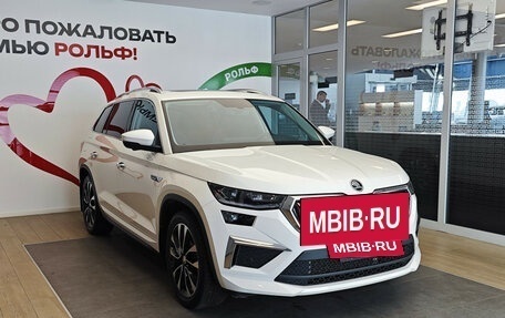 Skoda Kodiaq I, 2023 год, 4 300 000 рублей, 3 фотография