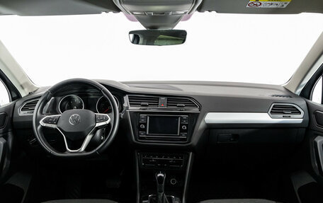 Volkswagen Tiguan II, 2021 год, 2 849 000 рублей, 12 фотография