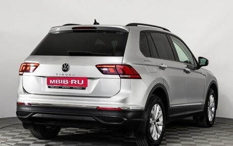 Volkswagen Tiguan II, 2021 год, 2 849 000 рублей, 7 фотография