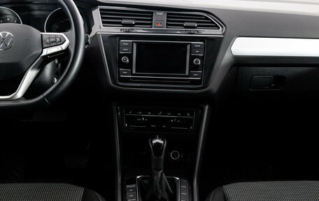 Volkswagen Tiguan II, 2021 год, 2 849 000 рублей, 16 фотография