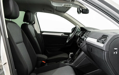 Volkswagen Tiguan II, 2021 год, 2 849 000 рублей, 21 фотография