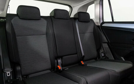 Volkswagen Tiguan II, 2021 год, 2 849 000 рублей, 23 фотография