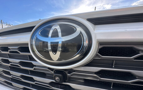 Toyota RAV4, 2020 год, 3 980 000 рублей, 2 фотография