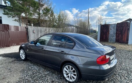 BMW 3 серия, 2006 год, 1 000 000 рублей, 3 фотография