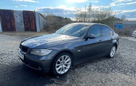 BMW 3 серия, 2006 год, 1 000 000 рублей, 2 фотография