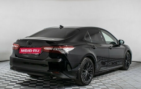 Toyota Camry, 2018 год, 2 395 000 рублей, 5 фотография