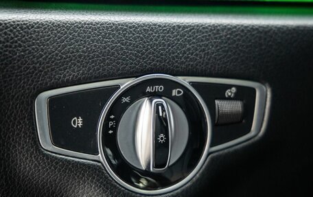 Mercedes-Benz E-Класс, 2017 год, 2 748 000 рублей, 18 фотография