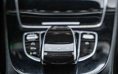 Mercedes-Benz E-Класс, 2017 год, 2 748 000 рублей, 29 фотография