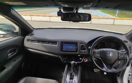 Honda Vezel, 2019 год, 2 100 000 рублей, 3 фотография