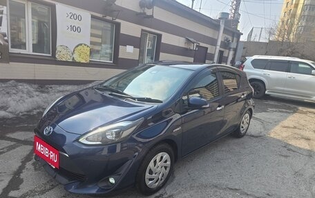 Toyota Aqua I, 2019 год, 1 300 000 рублей, 3 фотография