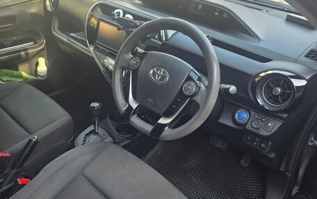 Toyota Aqua I, 2019 год, 1 300 000 рублей, 9 фотография