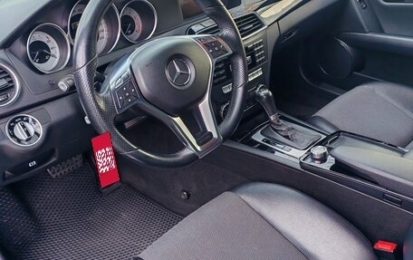 Mercedes-Benz C-Класс, 2012 год, 1 549 000 рублей, 28 фотография