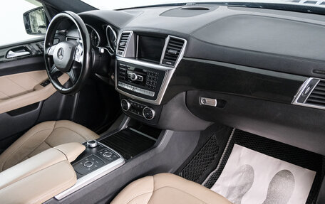 Mercedes-Benz GL-Класс, 2015 год, 3 099 000 рублей, 12 фотография