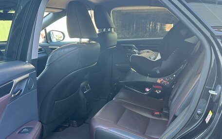 Lexus RX IV рестайлинг, 2018 год, 4 100 000 рублей, 10 фотография