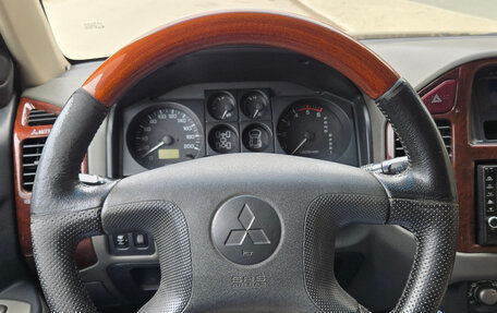 Mitsubishi Pajero III рестайлинг, 2006 год, 1 250 000 рублей, 13 фотография