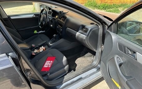 Volkswagen Jetta VI, 2012 год, 670 000 рублей, 5 фотография