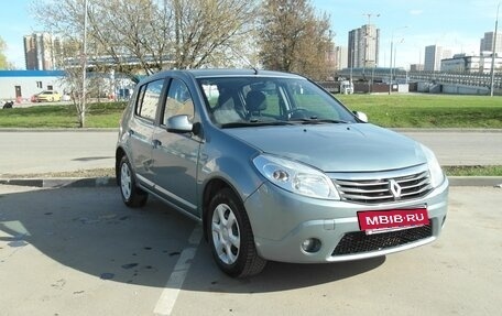 Renault Sandero I, 2010 год, 590 000 рублей, 4 фотография