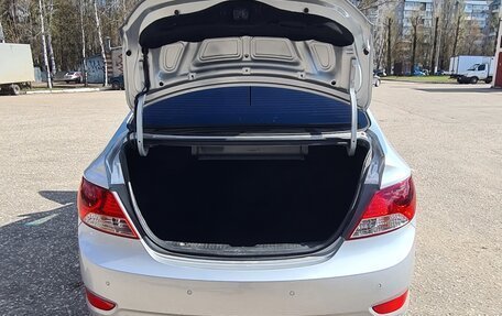 Hyundai Solaris II рестайлинг, 2012 год, 720 000 рублей, 10 фотография