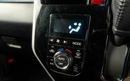 Toyota Tank I, 2018 год, 1 119 000 рублей, 16 фотография