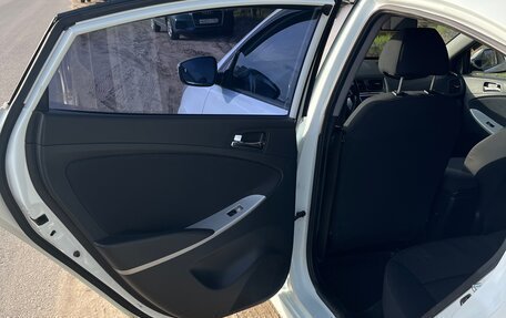 Hyundai Solaris II рестайлинг, 2012 год, 710 000 рублей, 11 фотография