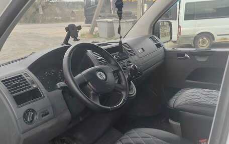 Volkswagen Transporter T5 рестайлинг, 2007 год, 1 150 000 рублей, 11 фотография