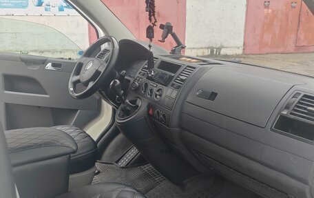 Volkswagen Transporter T5 рестайлинг, 2007 год, 1 150 000 рублей, 10 фотография