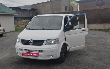 Volkswagen Transporter T5 рестайлинг, 2007 год, 1 150 000 рублей, 8 фотография