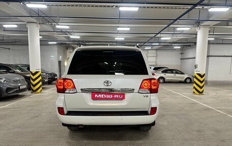 Toyota Land Cruiser 200, 2013 год, 5 050 000 рублей, 6 фотография