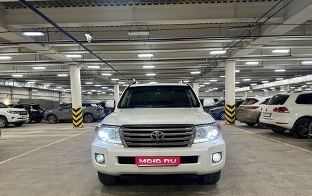 Toyota Land Cruiser 200, 2013 год, 5 050 000 рублей, 3 фотография