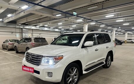 Toyota Land Cruiser 200, 2013 год, 5 050 000 рублей, 10 фотография
