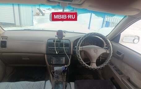 Toyota Vista, 1995 год, 400 000 рублей, 7 фотография