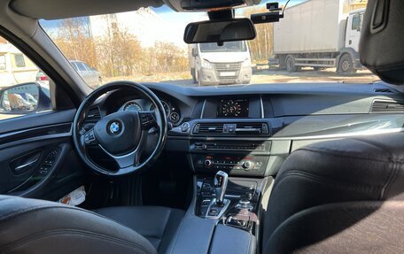 BMW 5 серия, 2016 год, 1 850 000 рублей, 6 фотография