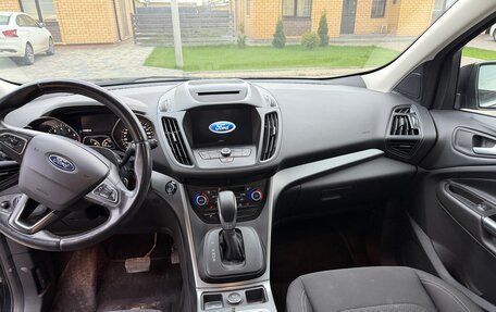 Ford Kuga III, 2017 год, 1 800 000 рублей, 13 фотография