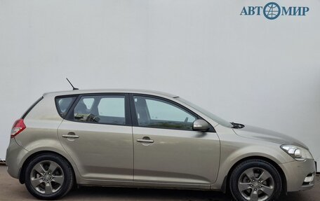KIA cee'd I рестайлинг, 2010 год, 515 000 рублей, 4 фотография