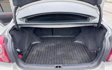 Toyota Avensis III рестайлинг, 2007 год, 950 000 рублей, 8 фотография