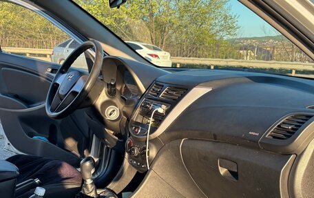 Hyundai Solaris II рестайлинг, 2016 год, 720 000 рублей, 10 фотография