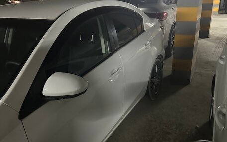 Mazda 3, 2010 год, 600 000 рублей, 2 фотография