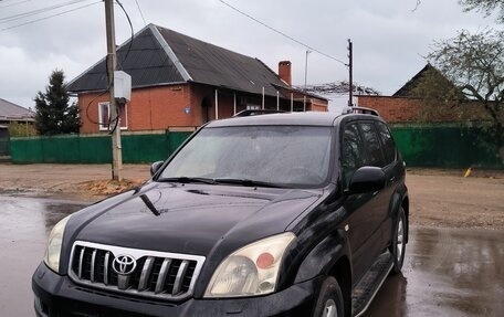 Toyota Land Cruiser Prado 120 рестайлинг, 2006 год, 1 810 000 рублей, 1 фотография